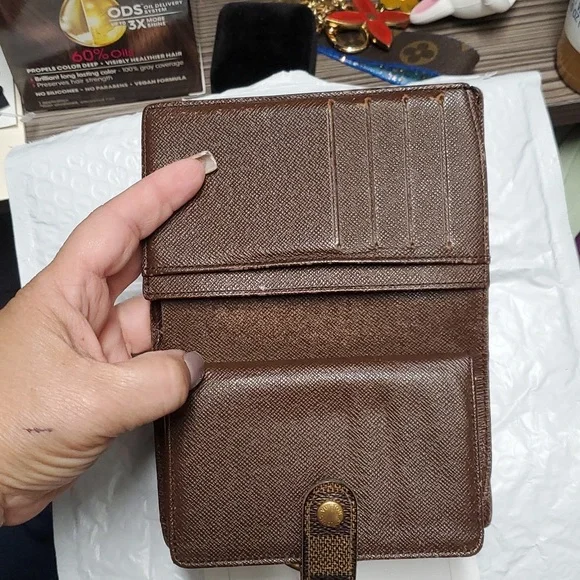 !SALE! VTG Authentic LV Wallet - Picture 5 of 7